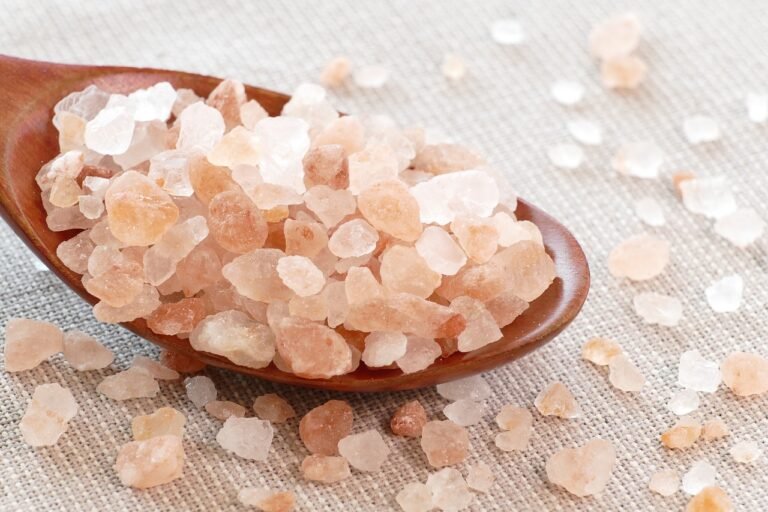 Benefits of Sea Salt vs Regular Salt